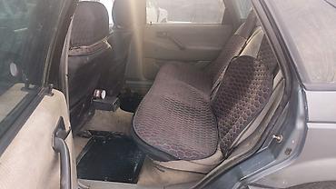 Volkswagen: Volkswagen Passat: 1988 г., Седан — 9