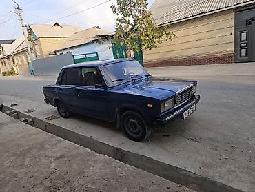 lada car: ВАЗ (ЛАДА) 2107: 2000 г., Механика — 2