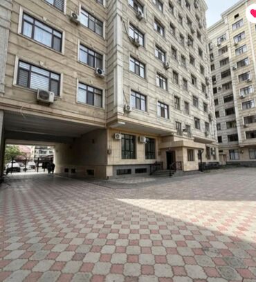 сдаю квартиру в центре города: 2 бөлмө, 53 кв. м, Элитка, 8 кабат, Евроремонт
