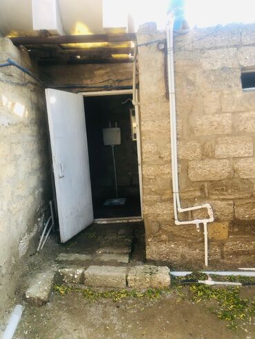 Həyət evləri və villaların satışı: Binə 1 otaqlı, 3 kv. m, Kredit yoxdur, Orta təmir — 10