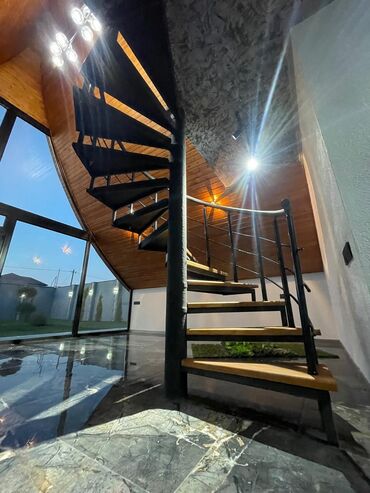 Günlük kirayə evlər: 200 kv. m, 7 otaqlı, İnternet, Telefon, Qaz — 20