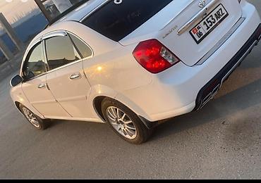 byd e9 1: Chevrolet Lacetti: 2004 г., Механика, Газ, Седан — 4