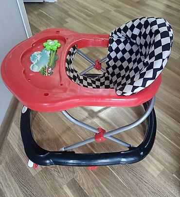 Детская мебель: Babyland uşaq yerigədəni - Rəng: qırmızı üst panel, qara baza, damalı — 2