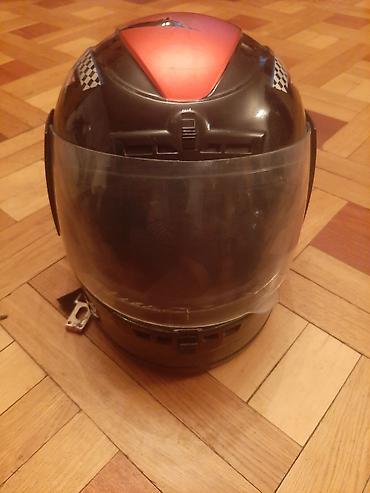 full face kask: Tam üzü örtən motosiklet dəbilqəsi - Tip: Full-face - Rəng və dizayn — 1