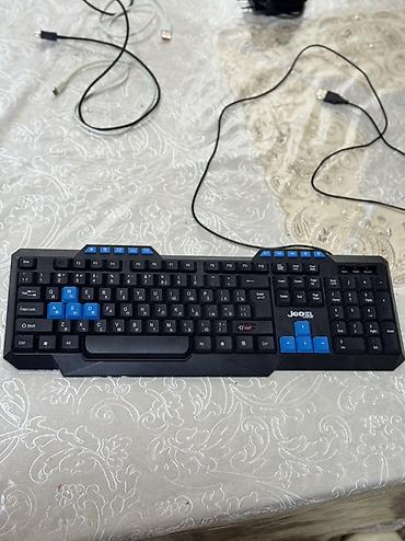 lenova thinkpad: Lenovo 15.6" noutbuk Texniki göstəricilər: - Prosessor: Intel Core — 8