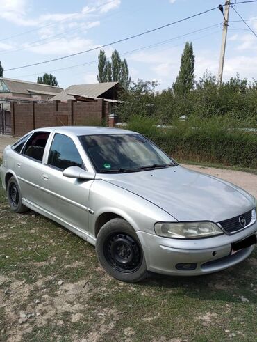 машины до 400000: Opel Vectra: 2001 г., 1.8 л, Механика, Бензин, Хэтчбэк