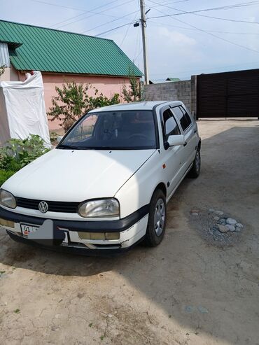 мопеды электронные: Volkswagen Golf: 1993 г., 1.8 л, Автомат, Бензин, Седан
