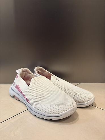 osiris d3: Легкие слипоны / кроссовки Skechers GOwalk (оригинал, 36-37) — 1