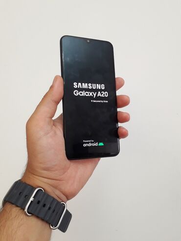 Samsung Galaxy A20, 32 ГБ, цвет - Черный, Отпечаток пальца