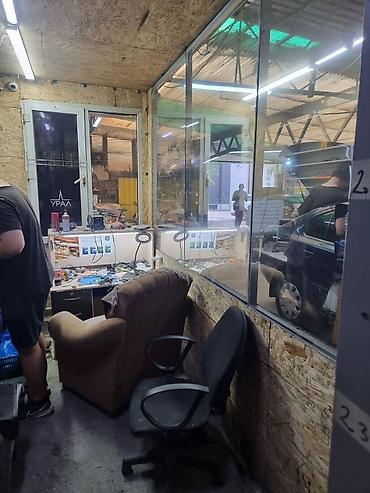 Аренда помещений для автобизнеса: 7 мкр Сдается в аренду СТО Площадь: 250м2; 2соток 1 линия Имеется — 4