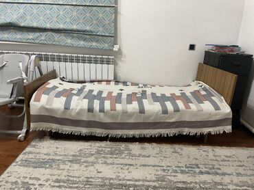 кровать двуспальная цена бишкек: Односпальная кровать с пружинным основанием - Классическая at lalafo.kg кровать двуспальная цена бишкек: Односпальная кровать с пружинным основанием - Классическая