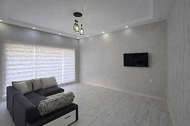 Həyət evləri və villalar: 4 kv. m, 4 otaqlı — 7