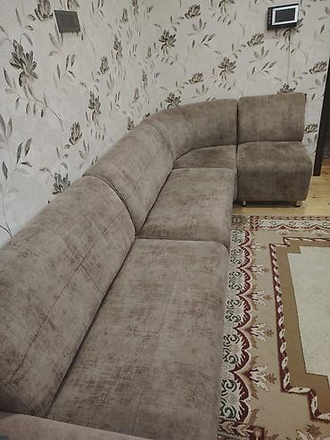 mətbəxt divanı: Künc divan, İşlənmiş, Bazalı, Çatdırılma yoxdur — 1