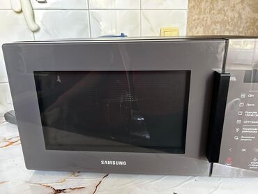 Миксеры: Микроволновка Samsung, Отдельностоящая, С микроволнами, цвет - Серебристый, Новый
