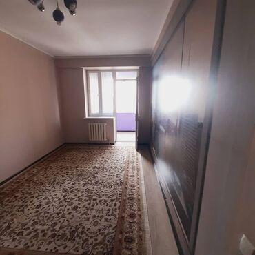 квартира на месяц в бишкеке: 3 комнаты, Собственник, Без подселения, С мебелью частично