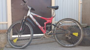 Велосипеды: Велосипед 2000, 18 рама, под замену два колеса и цепь.Требует ремонта