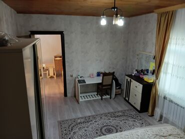 Uzunmüddətli kirayə evlər: Köhnə Qafqaz üslubunu müasir rahatlıqla birləşdirən geniş 2 mərtəbəli — 12