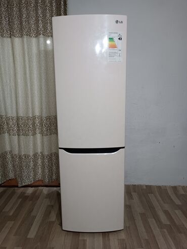 холодильники аренда: Холодильник LG, Б/у, Двухкамерный, No frost, 60 * 2 * 60