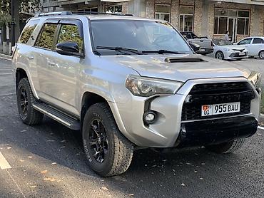 jeep compas: Toyota 4Runner: 2018 г., 4 л, Автомат, Бензин, Внедорожник — 1
