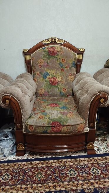 пуфик кресло: Комплект мягкой мебели, цвет - Бежевый