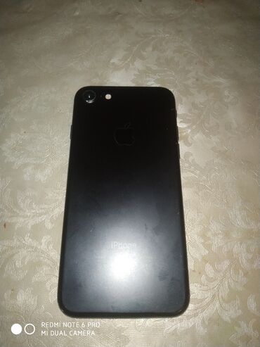 iphone bərdə: IPhone 7, 128 GB, Qara