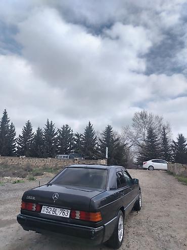 vaz qabaq susecl: Mercedes-Benz 190 (W201): 1.8 l | 1993 il Sedan — 6