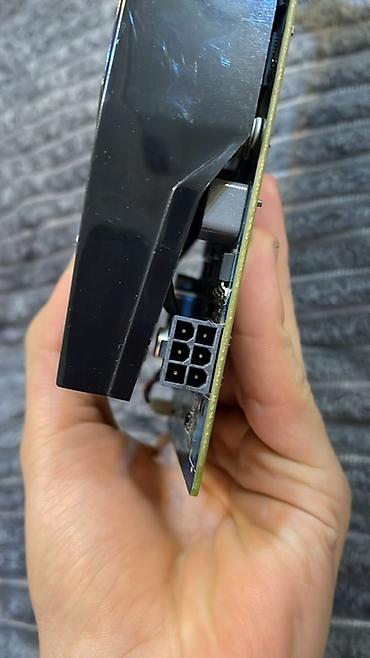 Masaüstü kompüterlər və iş stansiyaları: TECILI SATILIR REAL ALICIYA CUZI ENDIRIM OLACAG SADECE MONITOR VE — 10