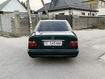 мерседес с класс 221: Mercedes-Benz W124: 1994 г., 3.2 л, Автомат, Бензин, Седан — 5