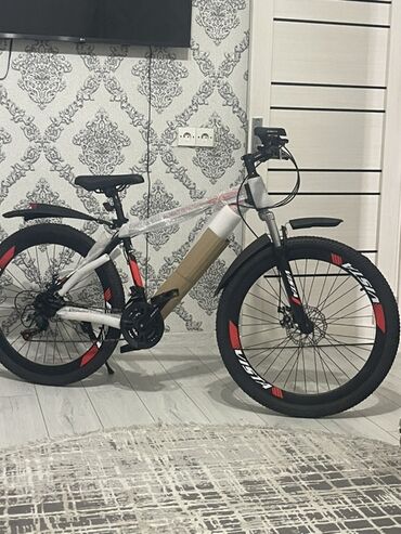 детские трехколесные велосипеды вest trike: Velo: Dağ/şossə hibrid tipli “VISTA” velosipedi Xüsusiyyətlər: -