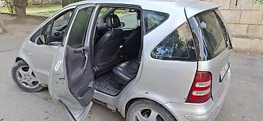 mercedes s221: Mercedes-Benz A-Class (W168) hetçbek - Kuzov: 5 qapı, gümüşü rəng - — 9