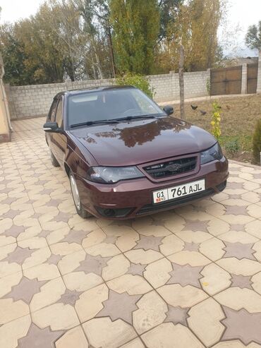 уна тетиктери: Daewoo Nexia: 2011 г., 1.5 л, Механика, Бензин, Седан