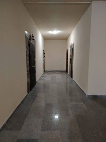 Uzunmüddətli kirayə mənzillər: Nərimanov Rayonu Nərimanov Metrosu Əşrəf Əliyev küçəsi 3 otaq — 18