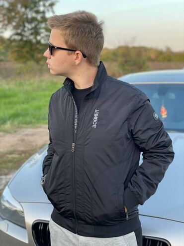Jakne za prelazni period: S do 3xl 
6600 — 9
