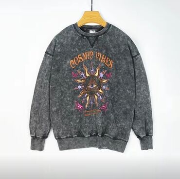 свитер оверсайз: Продаю свитшот Cosmic Vibes в сером цвете для истинных ценителей моды