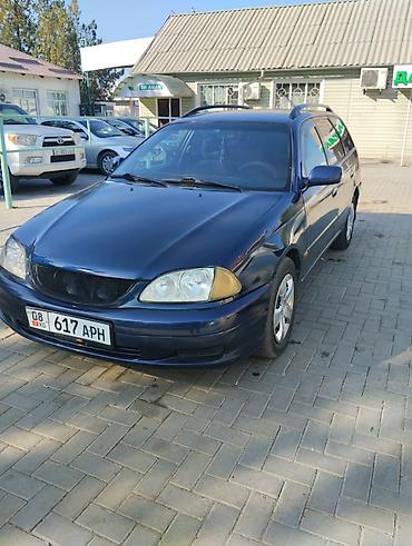 mersedes sprinter: Срочно срочно продаю Тойота Авенсис 2002 г объем 2 дизель мотор — 2