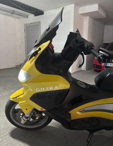 Ostali motocikli i skuteri: Gilera Nexus 500 Akrapovic Na prodaju: Gilera Nexus 500 – sportski na lalafo.rs — 3 Ostali motocikli i skuteri: Gilera Nexus 500 Akrapovic Na prodaju: Gilera Nexus 500 – sportski — 3