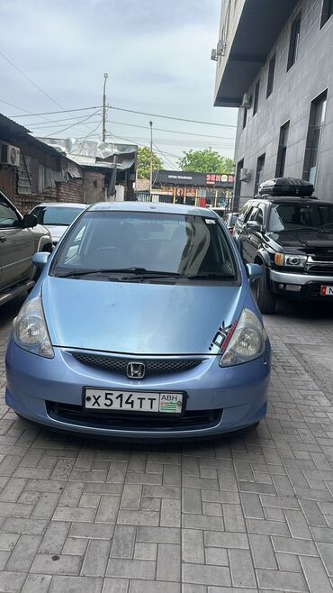 машину в рассрочку бишкек: Honda Fit: 2002 г., 1.3 л, Вариатор, Бензин, Хэтчбэк