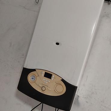 Kombi İtalya istehsalı 24 kw 2 esenjor zemanetle lalafo.az -da Kombi İtalya istehsalı 24 kw 2 esenjor zemanetle