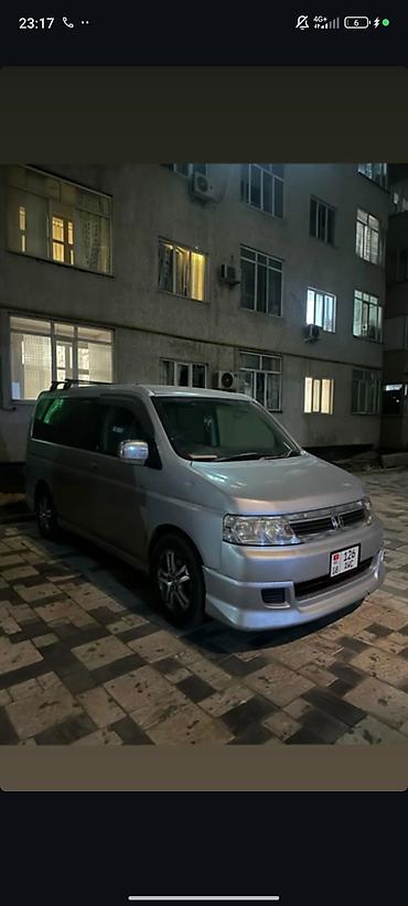 дешевые минивэны: Honda Stepwgn: 2004 г., 2 л, Автомат, Газ, Минивэн — 6