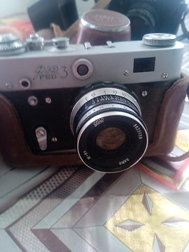 zenit e: Пленочные фотоаппараты «Зенит TTL» и «ФЭД‑3» с родными чехлами — 2