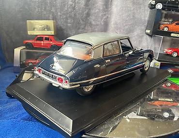 norev: Kolleksiya ücün avtomobil modeli Citroen DS23 Pallas blue silver — 10
