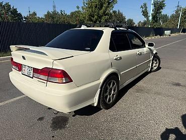 srs: Honda Accord: 2000 г., 2 л, Автомат, Бензин, Седан — 5