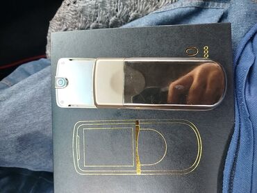kohnə paltaryuyan alıram: Nokia 6788