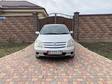 tayota raum: Toyota ist: 2002 г., 1.3 л, Автомат, Бензин, Хэтчбэк