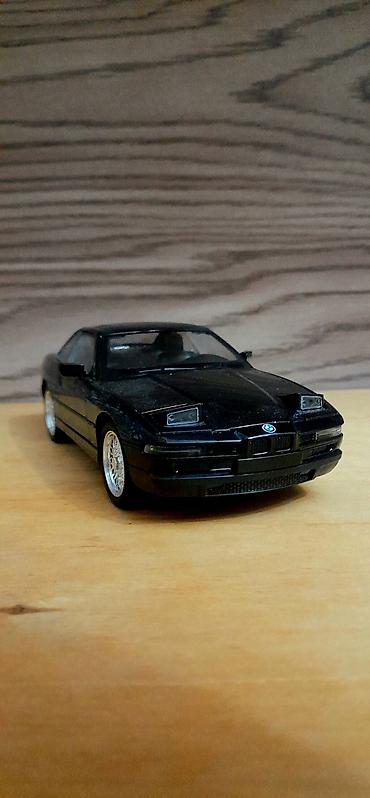 BMW 850 CSi 1/24 miqyaslı model avtomobil - Korpus: qara rəngli kupe lalafo.az -da — 2 BMW 850 CSi 1/24 miqyaslı model avtomobil - Korpus: qara rəngli kupe — 2