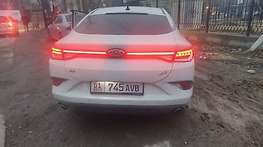 JAC: JAC : 2023 г., 1.5 л, Автомат, Бензин, Лифтбек — 8