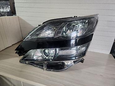 osaka: Комплект передних фар Toyota 2010 г., Б/у, Оригинал, Япония — 2