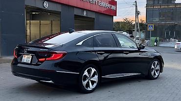 аккорд гибрид: Honda Accord: 2020 г., 2 л, Автомат, Гибрид, Седан — 3