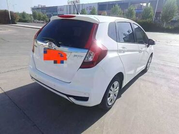 авто в рассрочку в бишкеке без процентов: Honda Fit: 2019 г., 1.5 л, Автоматические, Бензин, Седан