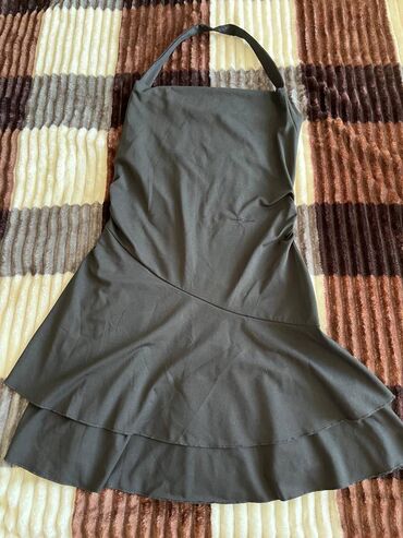 Çəkmələr: Satılır hər biri ucuz qiymətə . Qara kurtka və qara şalvarheç — 3